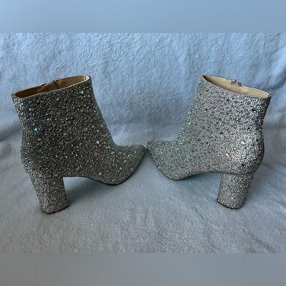 NWOT Betsey Johnson Rhinestone Cady Booties - 7.5 - Picture 8 of 14
